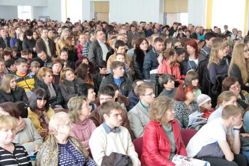 2 296 выпускников школ посетили КубГУ